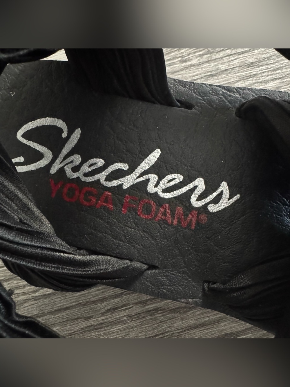 Skechers Cali Still Sky Sandals Yoga Foam Stretch Black Womens Size 7 - Picture 4 of 9